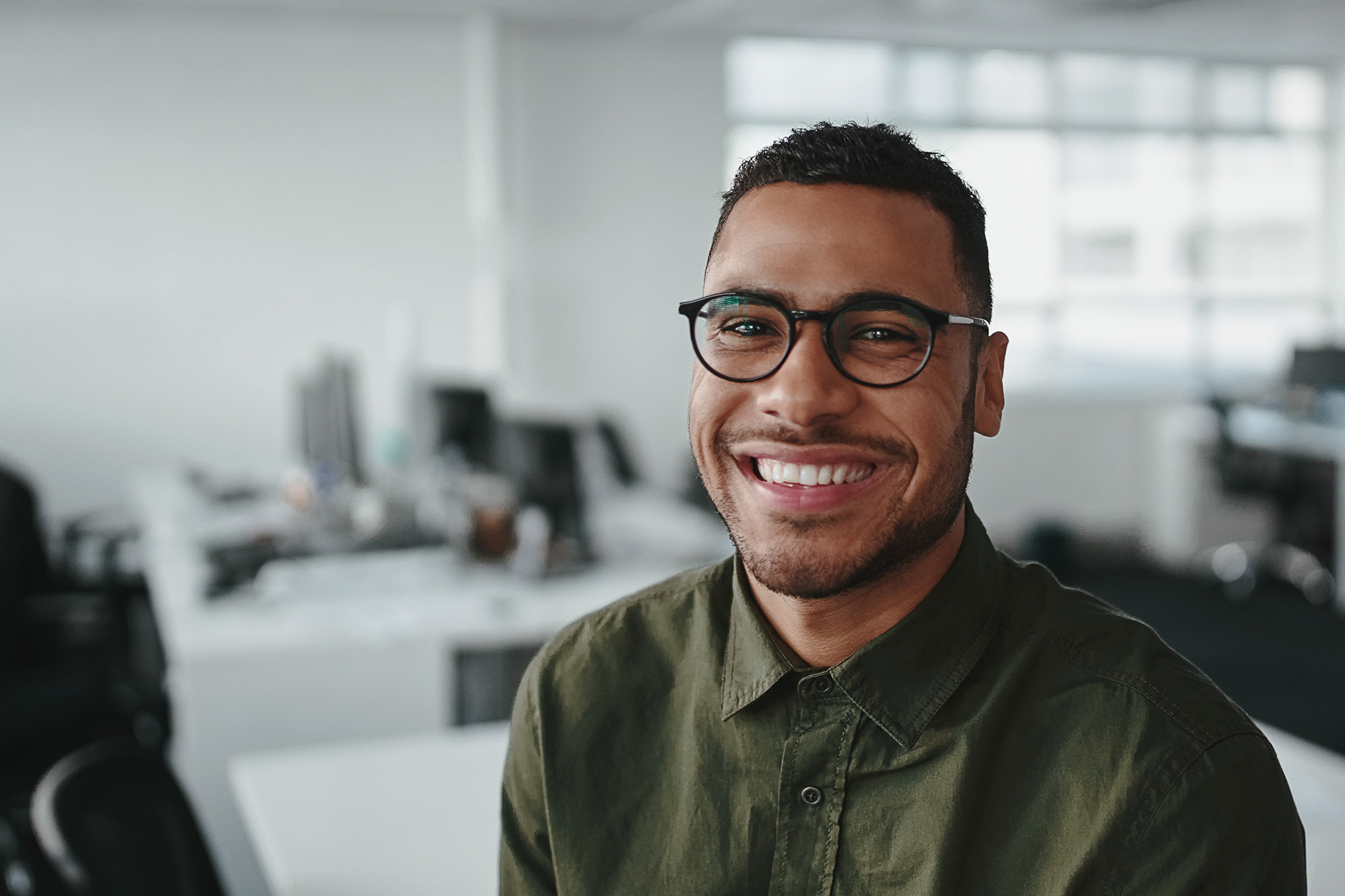 Mywisdom Dental | Invisalign reg , ViziLite reg and Emergency Treatment